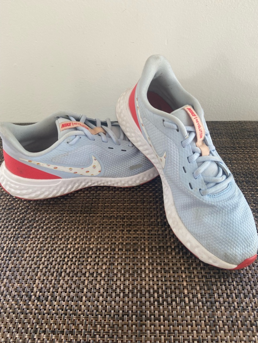 Nike Women's Light Blue and Coral Accent Running Sneakers